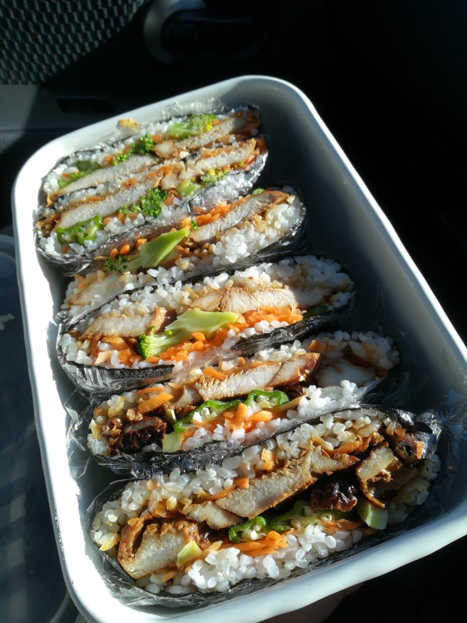 おにぎらず
鶏むね照り焼き