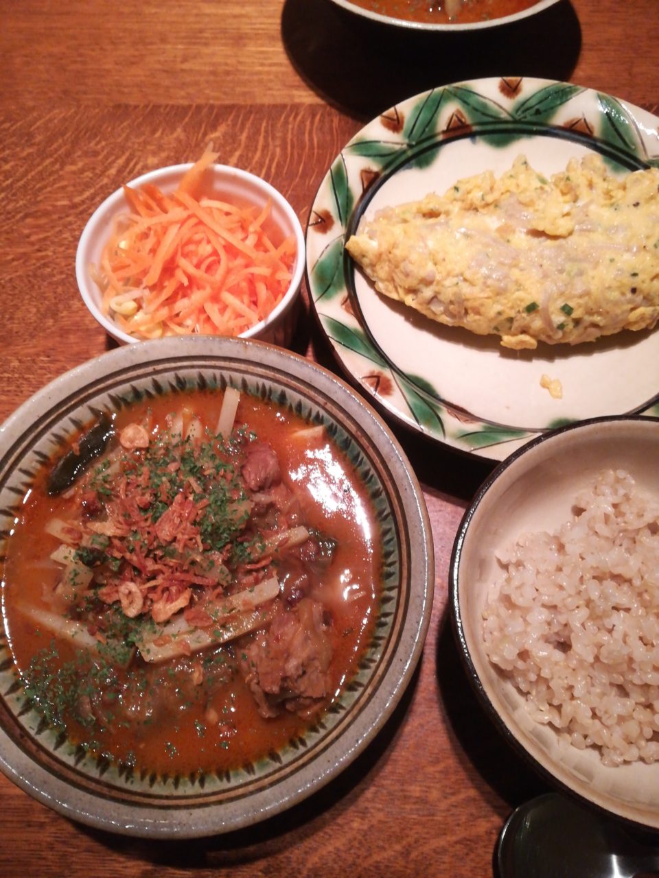 ラムースープ
とオムレツ