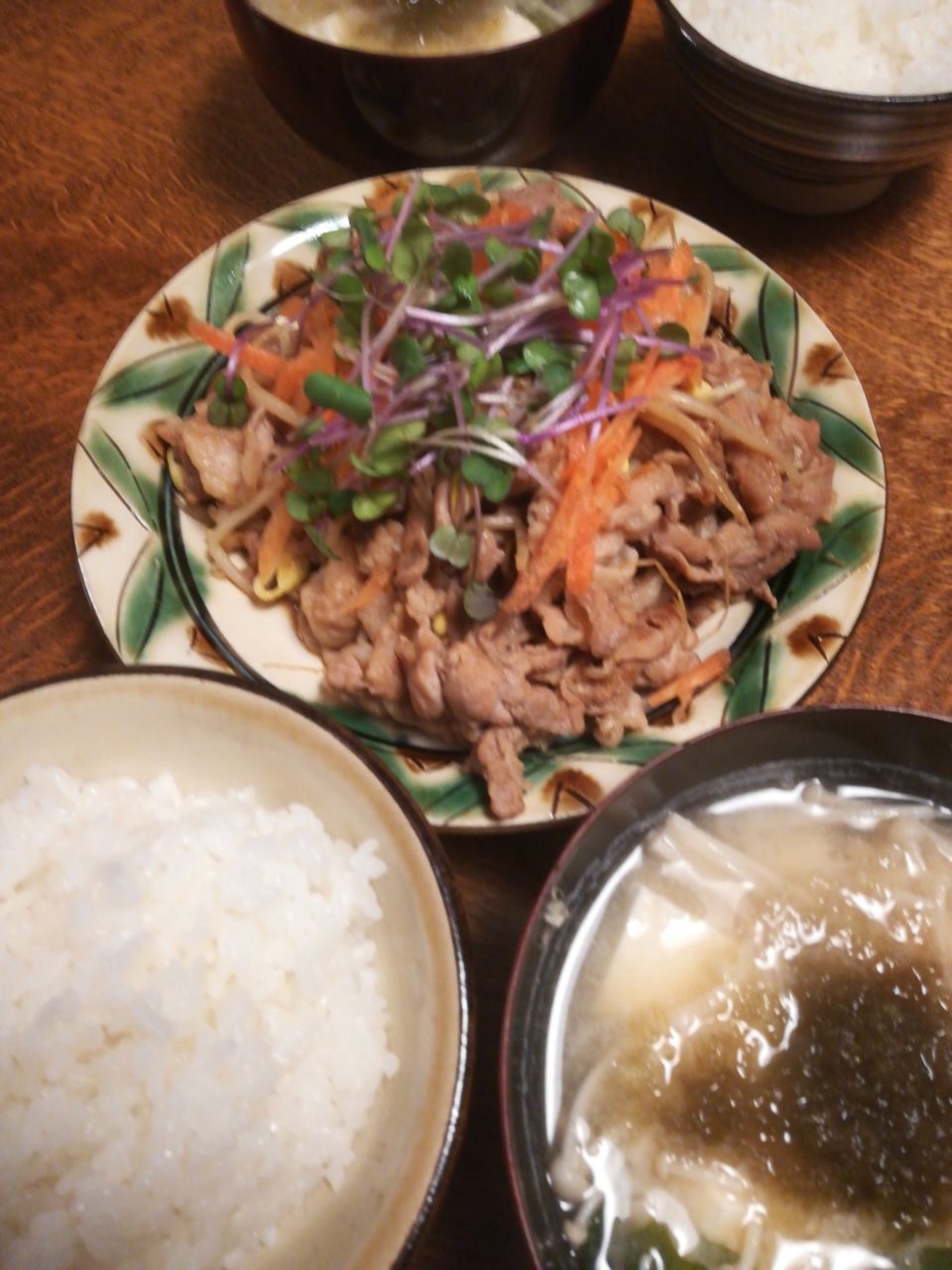 豚肉のカツブシ炒め