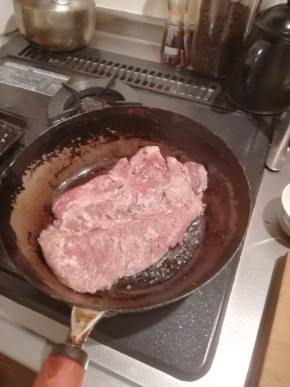 牛ステーキ
BBQと同じ