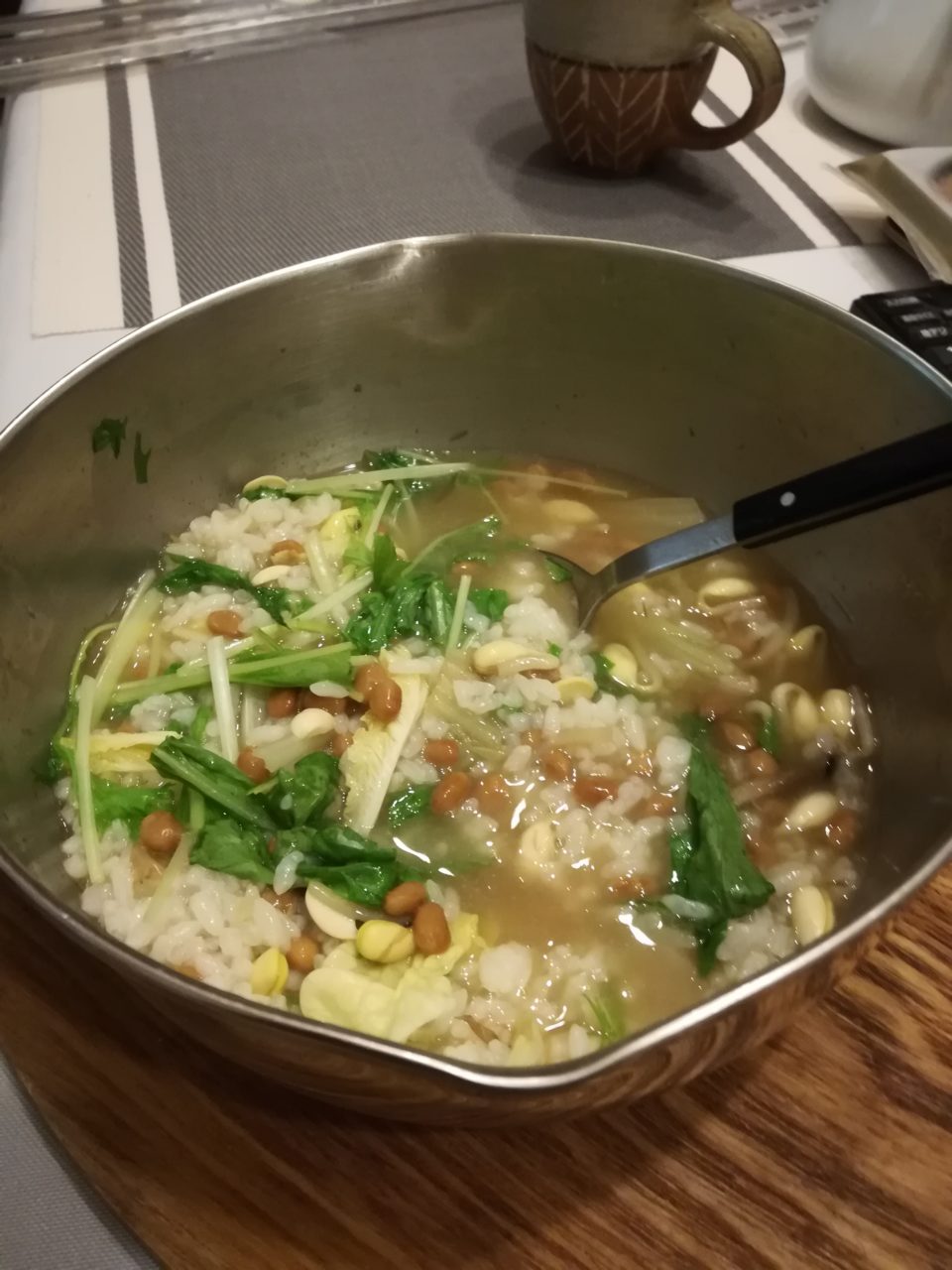 鰹節鍋だしで
納豆雑炊